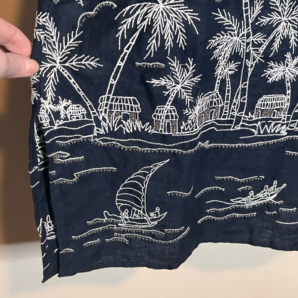 TALBOTS Linen Navy & White Embroidered & Beaded Beach Scene Dress Size Small - Picture 3 of 6